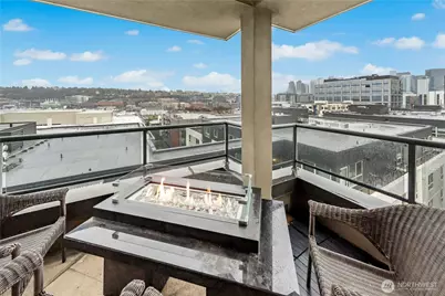 1000 N Aurora Avenue #409, Seattle, WA 98109 - Photo 22