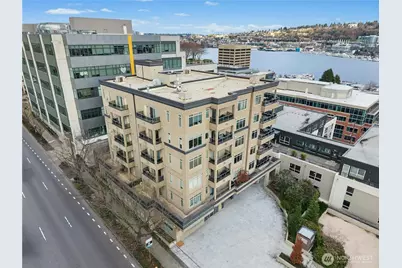 1000 N Aurora Avenue #409, Seattle, WA 98109 - Photo 32