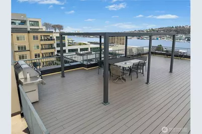 1000 N Aurora Avenue #409, Seattle, WA 98109 - Photo 28