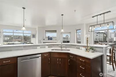 1000 N Aurora Avenue #409, Seattle, WA 98109 - Photo 12