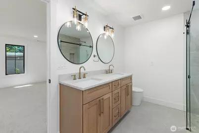 7743 Seward Park Avenue S, Seattle, WA 98118 - Photo 20