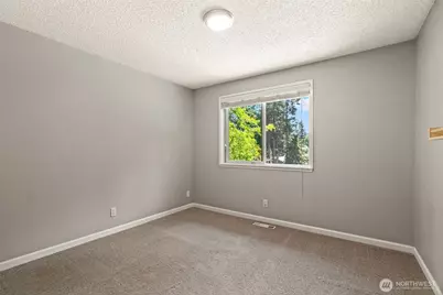 10614 NE 149th St, Bothell, WA 98011 - Photo 14