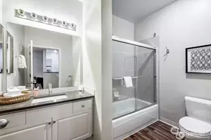 2414 1st Ave, Seattle, WA 98121 - Photo 12