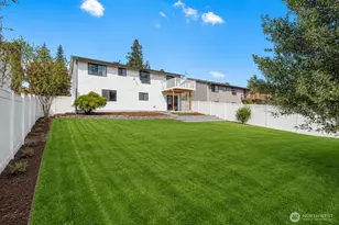 151 NE 115th St, Seattle, WA 98125 - Photo 16