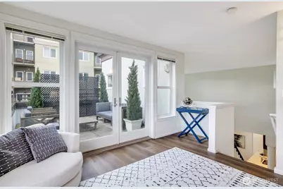 10045 NE 1st Street #521, Bellevue, WA 98004 - Photo 16