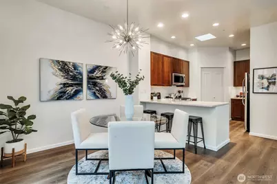 10045 NE 1st Street #521, Bellevue, WA 98004 - Photo 6