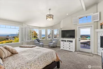 809 Driftwood Place, Edmonds, WA 98020 - Photo 22