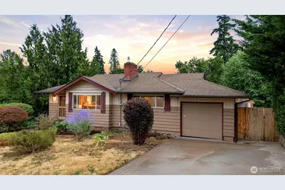 10778 68th Avenue S, Seattle, WA 98178 - Photo 2