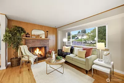 10778 68th Avenue S, Seattle, WA 98178 - Photo 4