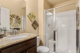 22204 34th Ave SE, Bothell, WA 98021 - Photo 4