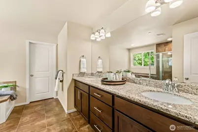 22204 34th Avenue SE, Bothell, WA 98021 - Photo 22