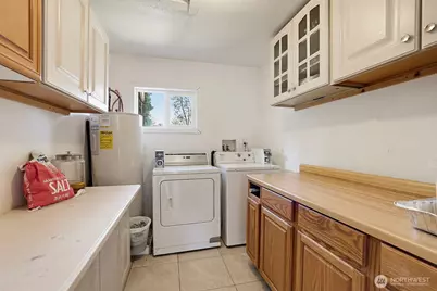 8417 S 259th Street, Kent, WA 98030 - Photo 32
