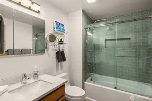 9602 NE 35th Pl, Clyde Hill, WA 98004 - Photo 20