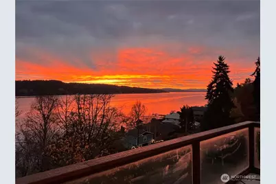 13740 42nd Avenue NE, Seattle, WA 98125 - Photo 12