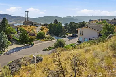 137 Long Drive, Chelan, WA 98816 - Photo 6