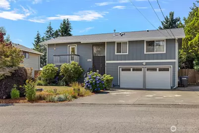 11621 19th Avenue SW, Burien, WA 98146 - Photo 1