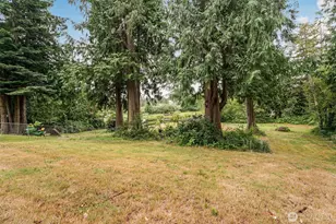 1889 Lake Dr, Camano Island, WA 98282 - Photo 22