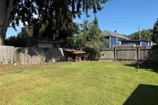 915 Greenleaf Ave, Burlington, WA 98233 - Photo 20