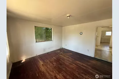 915 Greenleaf Avenue, Burlington, WA 98233 - Photo 4