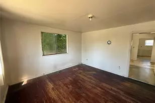 915 Greenleaf Ave, Burlington, WA 98233 - Photo 4