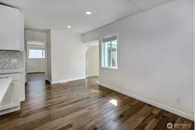3806 35th Avenue W #Unit 1, Seattle, WA 98199 - Photo 14