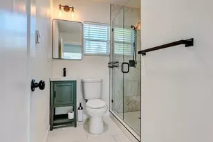 3806 35th Ave W, Seattle, WA 98199 - Photo 10