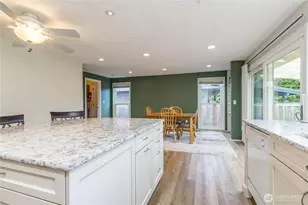 2555 Forest Ridge Dr SE, Auburn, WA 98002 - Photo 8