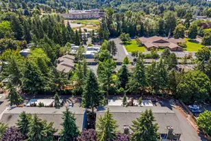 12511 SE 41st Pl, Bellevue, WA 98006 - Photo 30