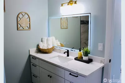 9040 17th Avenue SW, Seattle, WA 98106 - Photo 14
