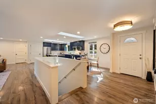 307 Willow Ct N, Bellingham, WA 98225 - Photo 2