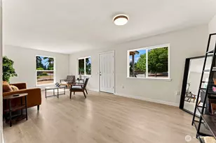 11204 122nd St E, Puyallup, WA 98374 - Photo 8