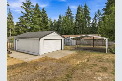 11204 122nd Street E, Puyallup, WA 98374 - Photo 4