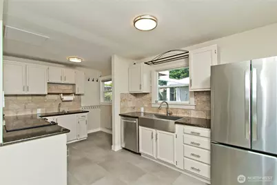 3228 SW 97th Street, Seattle, WA 98126 - Photo 8