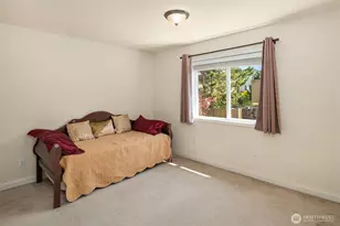 35909 Boulder Ct, Snoqualmie, WA 98065 - Photo 30