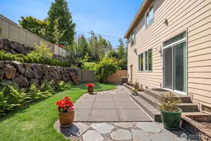 35909 Boulder Ct, Snoqualmie, WA 98065 - Photo 36