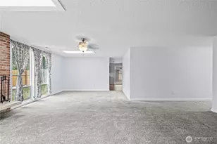2630 Mt McKinley Ct, Puyallup, WA 98374 - Photo 6