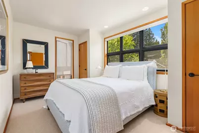 175 Wood Avenue SW, Bainbridge Island, WA 98110 - Photo 24