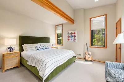 175 Wood Avenue SW, Bainbridge Island, WA 98110 - Photo 20