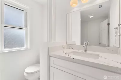 25926 13th Place S, Des Moines, WA 98198 - Photo 16