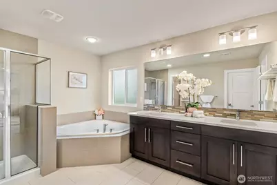 19817 11th Drive SE, Bothell, WA 98012 - Photo 18