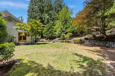 16430 266th Avenue SE, Issaquah, WA 98027 - Photo 32