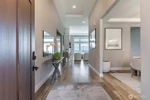 7219 Myers Rd E, Bonney Lake, WA 98391 - Photo 2
