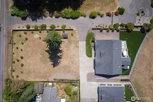 7219 Myers Rd E, Bonney Lake, WA 98391 - Photo 34