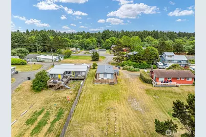 13301 North Place, Long Beach, WA 98631 - Photo 4