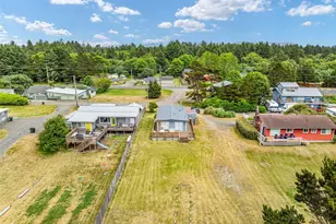 13301 North Pl, Long Beach, WA 98631 - Photo 4