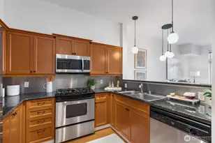 [Address not provided], Seattle, WA 98119 - Photo 20