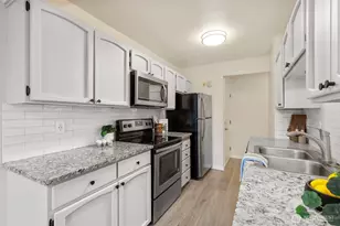26435 Pennsylvania Ave, Kingston, WA 98346 - Photo 16