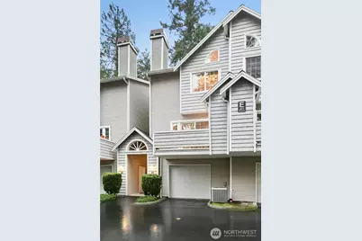 601 12th Avenue NW #E4, Issaquah, WA 98027 - Photo 2