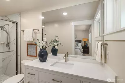 525 Mount Everest Lane SW, Issaquah, WA 98027 - Photo 18