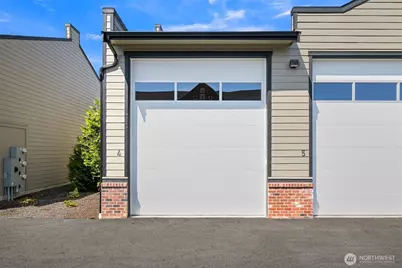 2203 Mercedes Drive #4, Lynden, WA 98264 - Photo 4